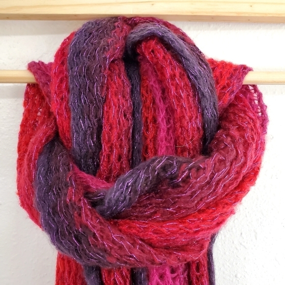 Old Navy Knit Infinity Scarf Light Winter Scarf - Picture 3 of 3